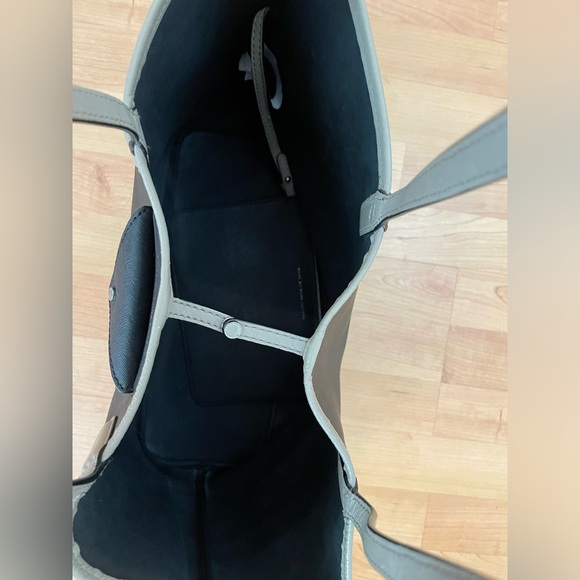 Marc by Marc Jacobs Leather tote - Picture 13 of 16